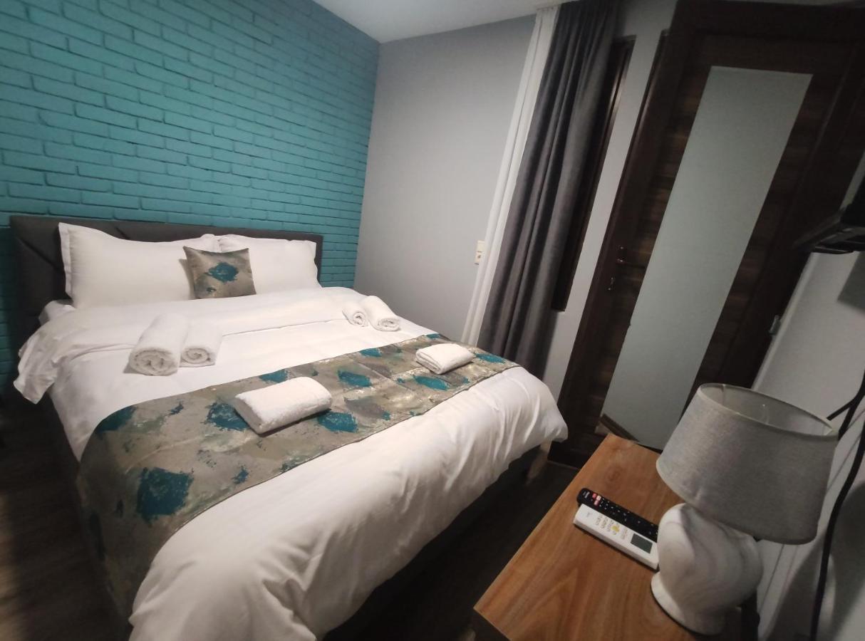 Tbilicity Hotel 트빌리시 외부 사진